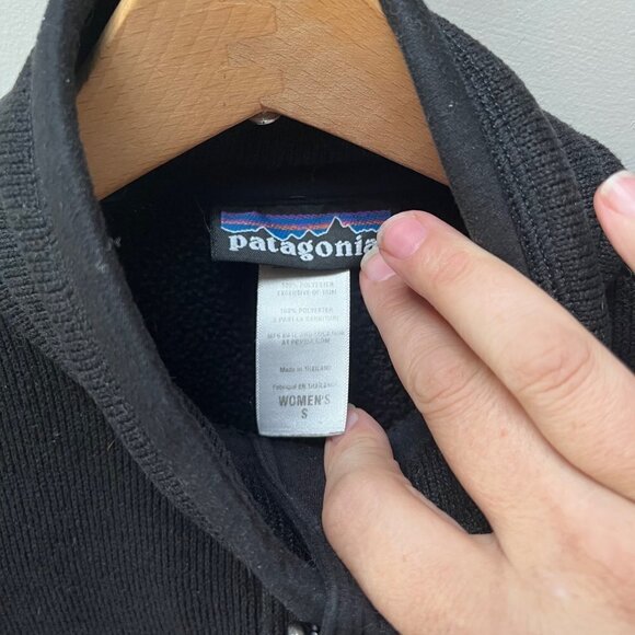 Patagonia Size Women's Small 1/4 Zip Black‎ Better Sweater - Picture 3 of 5